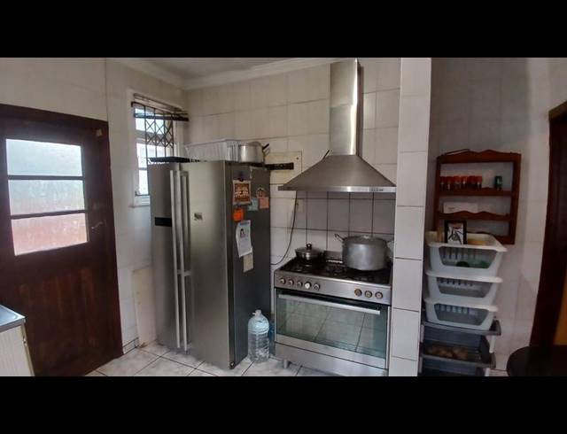 3 BEDROOM HOUSE FOR SALE IN WOODLANDS